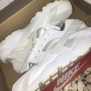 Boys Nike Huarache Run